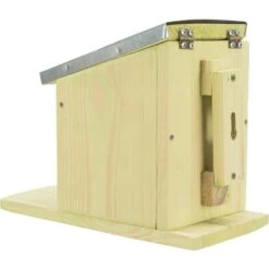 Réserve De Nourriture Pour écureuil - Trixie -Deli Natury Boutique reserve de nourriture pour ecureuil trixie 59607 trixie reserve de nourriture pour ecureuil avec toit ouvrant bois de pin impreg 2